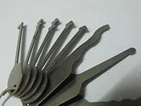 Lock Locksmith Tech Bartlett, IL 630-273-7731 - change-locks-service