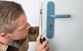 Lock Locksmith Tech Bartlett, IL 630-273-7731 - re-key-locks